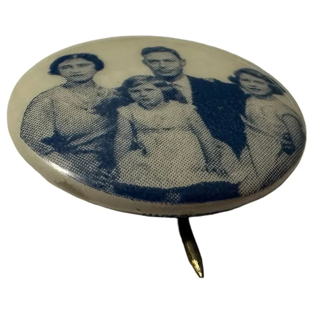 King George VI & Family 1937 Coronation‎ Pinback Button Made in Toronto Vintage